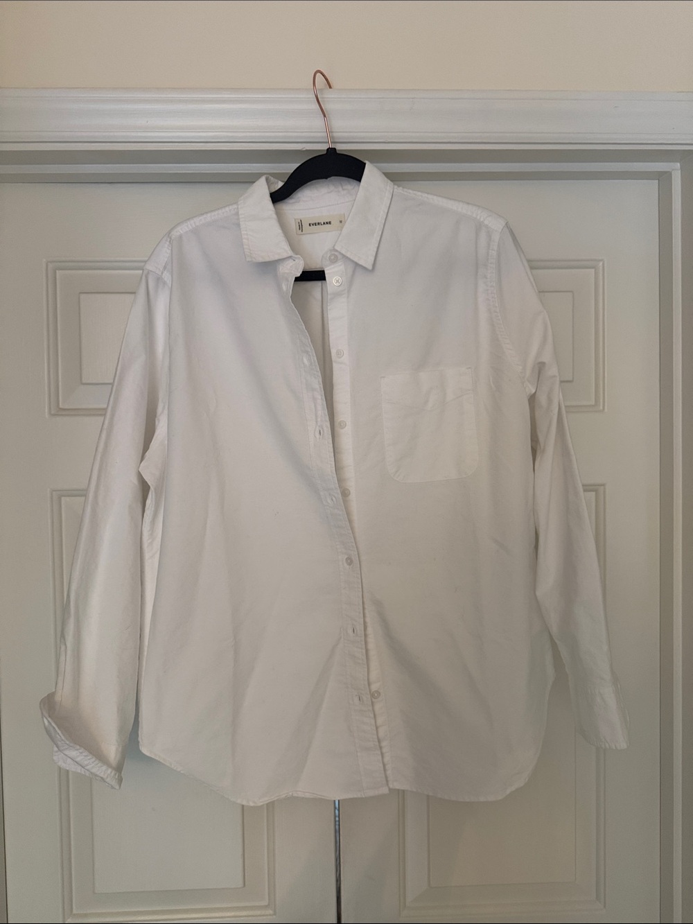 Everlane women’s White Button-Up Oxford Shirt